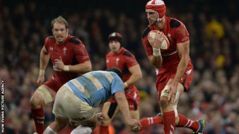 Wales lock Luke Charteris
