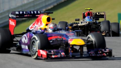Red Bull Racing's Sebastian Vettel seals an historic eight consecutive victory by winning the United States Grand Prix