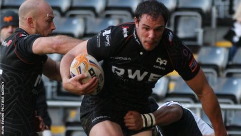 Ospreys flanker Tyler Ardron