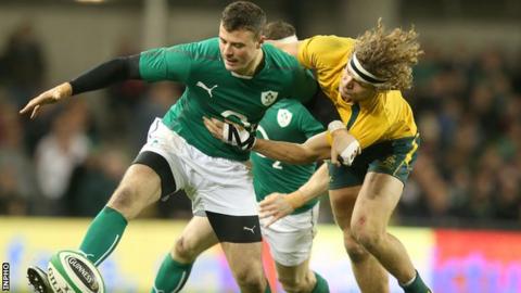 Robbie Henshaw in action against Australia earlier this month