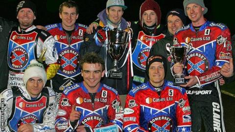 Somerset Rebels celebrate winning the Premier League title