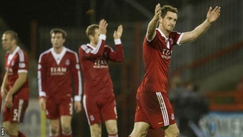 Aberdeen celebrate at full-time