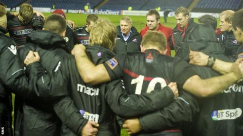 Head coach Alan Solomons addresses the Edinburgh players after an 11-6 win over Leinster