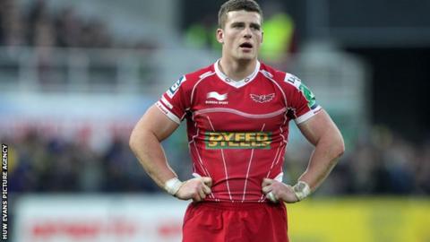 Scarlets centre Scott Williams