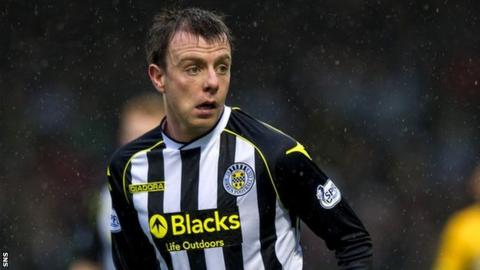 St Mirren midfielder Paul McGowan