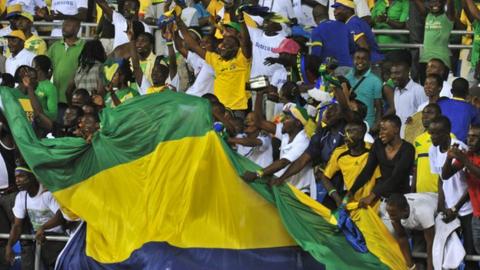 Gabon fans