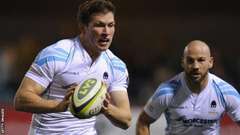 Max Stelling playing for Worcester Warriors