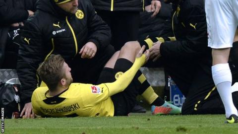 Jakub Blaszczykowski suffers suspected cruciate ligament injury