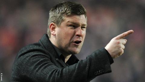 Karl Robinson