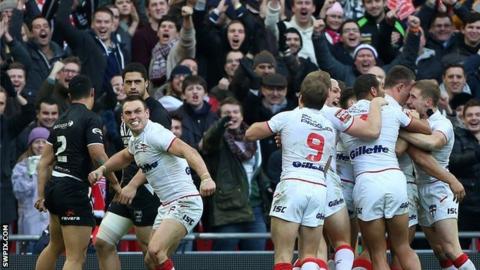 England celebrate a try against New Zealand in the World Cup