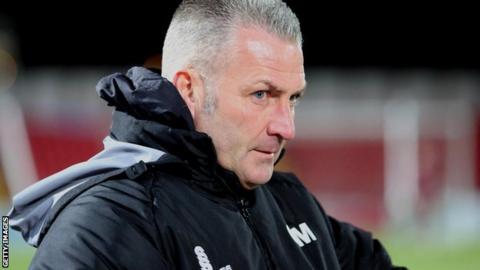 Gary Mills