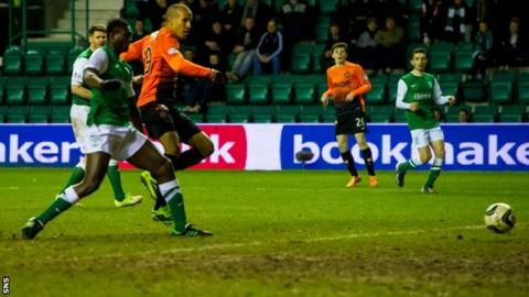 Farid El Alagui scored Dundee United's third goal in their 3-1 win over Hibernian