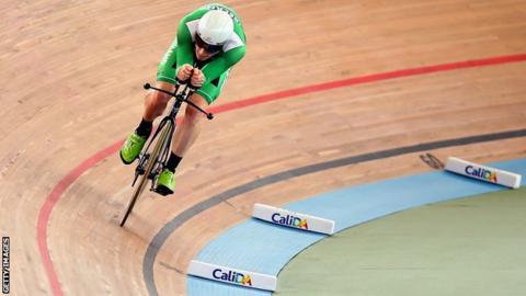 Martyn Irvine in action in Cali