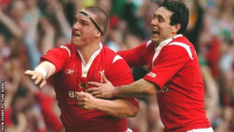 Gethin Jenkins and Stephen Jones in 2005