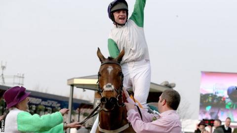 Tammy's Hill ridden by James Smyth