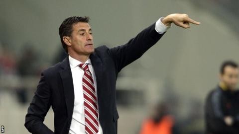 Olympiakos manager Michel