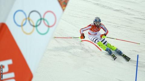 Three-time Olympic champion Maria Hoefl-Riesch retires