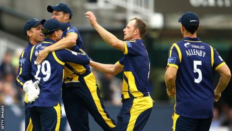 Glamorgan celebrate a wicket