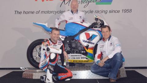Bruce Anstey, team boss Clive Padgett and John McGuinness with the new Valvoline liveried Padgett's Honda that they will race in 2014