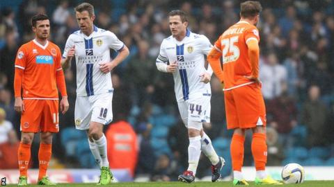 Leeds players celebrate
