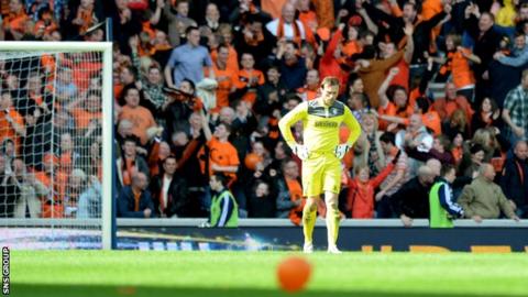 Steve Simonsen cuts a dejected figure at Ibrox