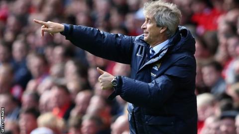 Manchester City manager Manuel Pellegrini