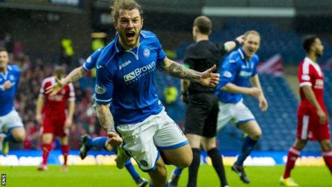 Stevie May scores in semi-final