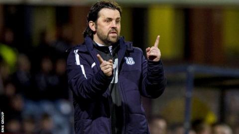 Dundee boss Paul Hartley