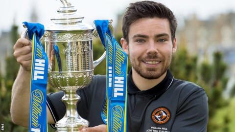 Ryan Dow with the Scottish Cup