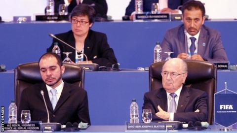 Moya Dodd (top left) AFC Vice-President from Australia, Yousuf Yaqoob Yousuf Al Serkal AFC Vice-President from UAE, HRH Prince Ali Bin Al Hussein.