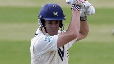 Middlesex batsman Neil Dexter