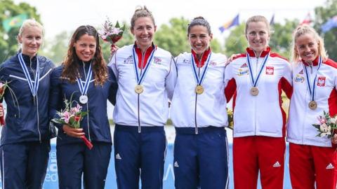 Angela Hannah and Jess Walker win gold
