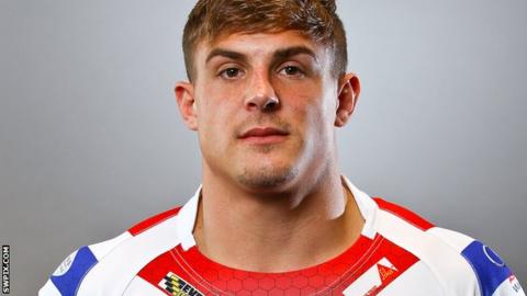 Chris Annakin