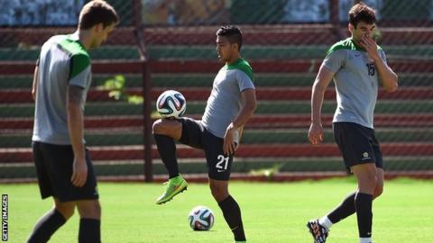 Massimo Luongo training with Australia