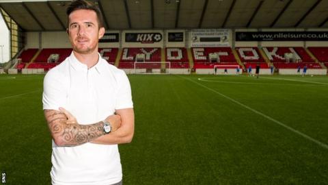 New Clyde player-manager Barry Ferguson