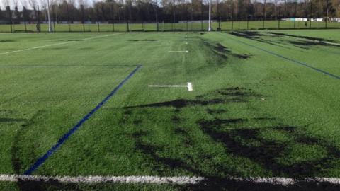 The synthetic surface at the KGV