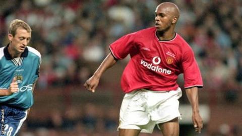 Quinton Fortune in action for Manchester United