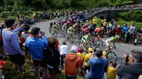 Tour de France 2014: Grand Depart in pictures - BBC Sport