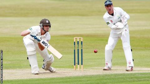 Zafar Ansari top-scored in Surrey's first innings against Glamorgan with 112