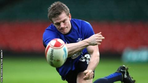 Scrum-half Dwayne Peel has been named as Bristol captain for next season