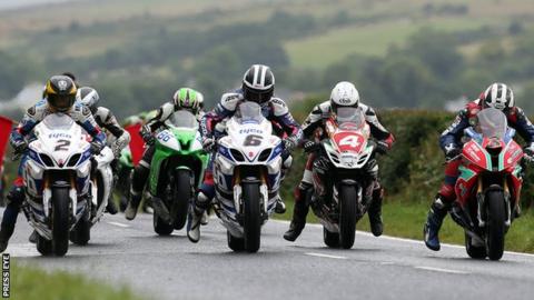 Guy Martin, William Dunlop and Michael on the start line for the Open race