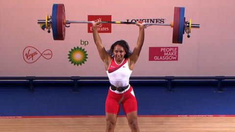 Glasgow 2014: Zoe Smith wins 58kg weightlifting gold