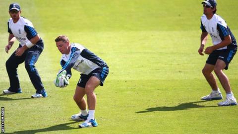 Alastair Cook and Jos Buttler in training