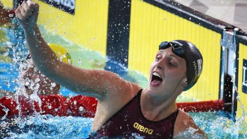England's Francesca Halsall celebrating gold