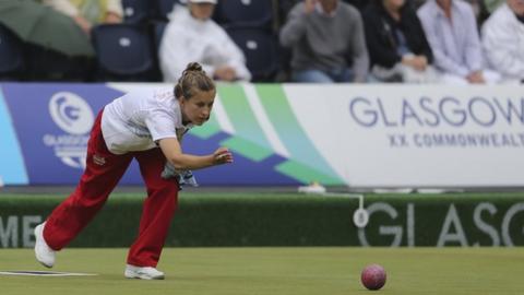 Silver for Natalie Melmore in singles bowls