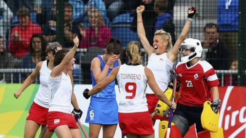Glasgow 2014: England women's hockey team beat Scotland