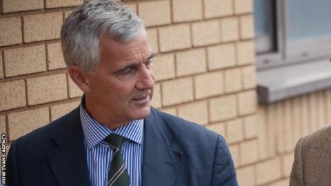 Gareth Davies