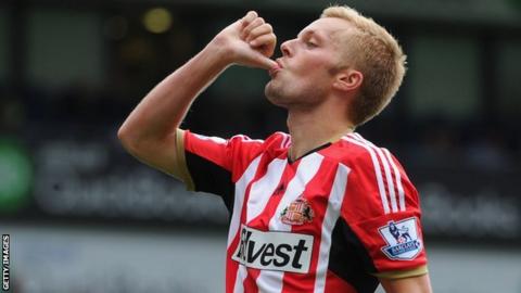 Sunderland's Seb Larsson celebrates after scoring a late equaliser against West Brom on the first day of the season