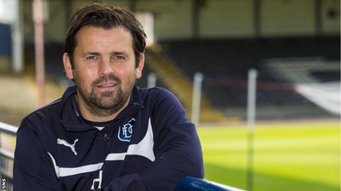 Dundee manager Paul Hartley