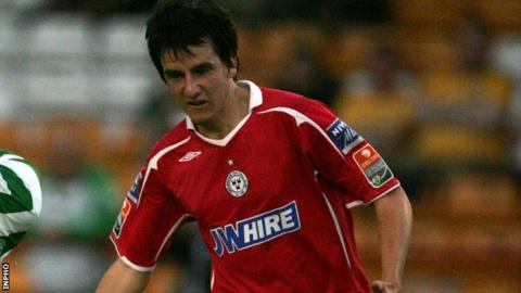 Glenavon sign former Shelbourne striker Darren Forsyth